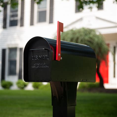 Ironside Post Mount Mailbox – Black 